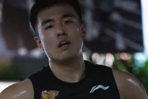 汗水挥洒！张文逸分享个人训练片段：一试便知