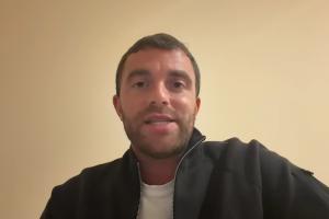 罗马诺称:拉什福德对曼联传达积极态度,但仍可能因高报价而离队