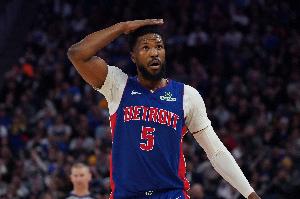 NBA官方:正审阅比斯利与戴维斯涉及的联邦起诉文件,将全力支持配合
