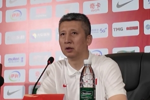 郭士强指出：关键问题在于失误，若能减少失误，则有望赢得比赛