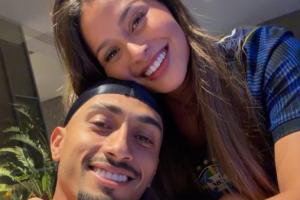 巴西媒体:拉菲尼亚妻子购置豪宅资金短缺,发现80%的款项被球员父亲挪用