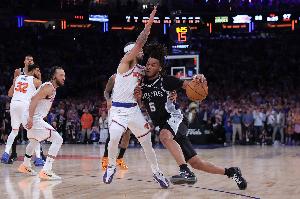 皮尔斯:阿尔瓦拉多对比赛的影响力超过福克斯,甚至能在文班头上得分
