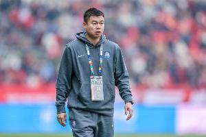 足球报:中超中外教练容错率差异显著,于根伟下课风险极低