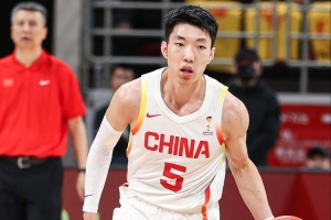 关键两罚仅一中，惨遭绝杀！廖三宁11投7中，贡献17分4篮板2助攻1抢断