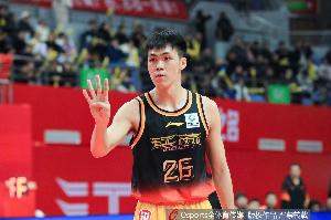 郭士强评价庞峥麟：虽有失误但整体表现尚可，多给予年轻人锻炼机会