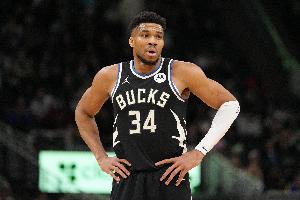 NBA史上仅字母哥独占队史得分、篮板、助攻、抢断和盖帽五项纪录，字母哥险些完美收官