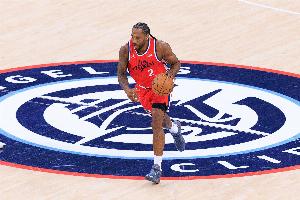 安东尼:健康的卡佩拉是NBA顶尖球员 猛龙成尼克斯劲敌