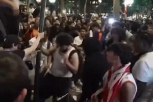 篮球暴力事件!官方通报:G3比赛观赛派对中21人被捕,5名警察受伤!