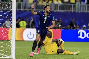 三场三球!太阳报称库尼亚成06年以来巴西最耀眼世界杯9号