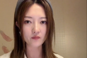 荒谬!球馆员工女生投篮时设阻 致其脚踝韧带断裂