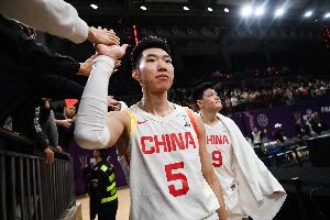 80平米提前犯规完成补篮逆转！记者称：这只能解读为FMP拉德尼基不愿进入加时赛