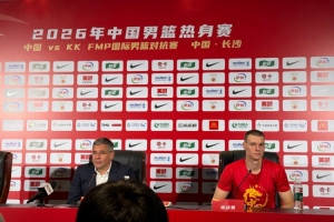 FMP教练：故意犯规为夺回球权，随后部署战术完成绝杀