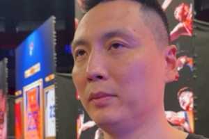 卢伟：李添荣近年在进攻端表现不俗，个人防守仍需精进
