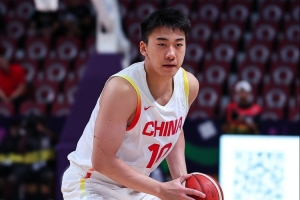 王俊杰打球扎实,最后攻防定胜局,球迷齐呼MVP