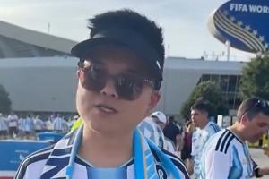 直播吧现场报道|小吧阿根廷赛外偶遇老吧友,倾听他的心得分享